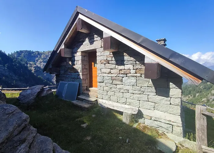 Rifugio Alpe Bonze Farm stay